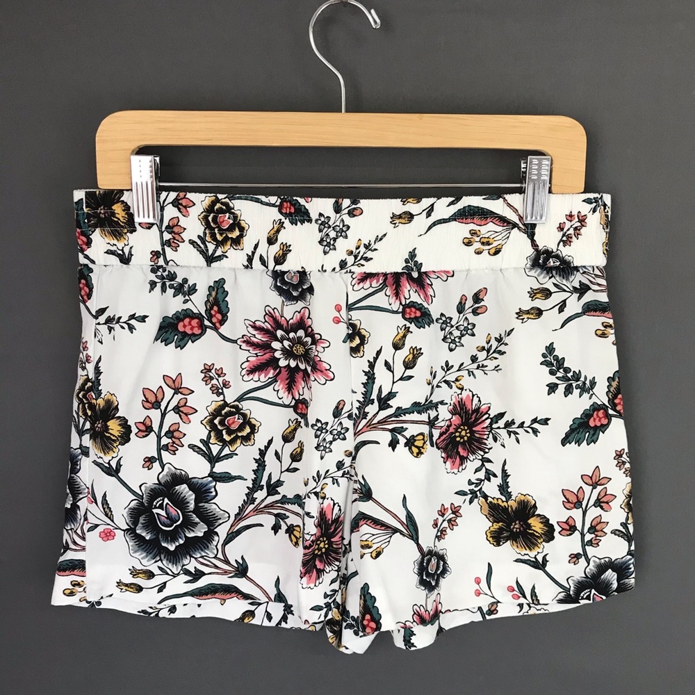 LOFT Floral Shorts - Picture 1 of 6